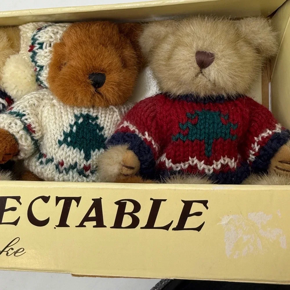 Chrisha Creations Original Teddy Bear Collectable Set 7‎ Jointed Bears Sweaters